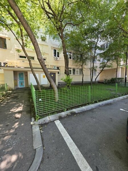 Alexandru Obregia Apartament 3 camere cu destinatie  spatiu comercial